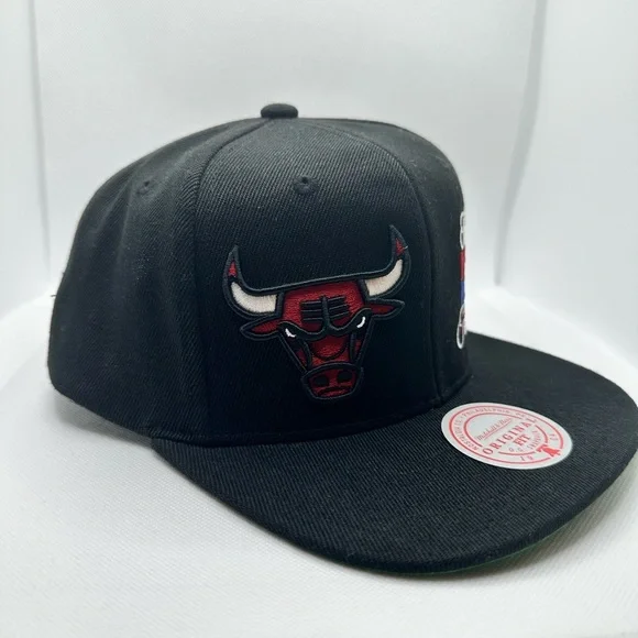 Chicago Bulls NBA 1991 Finals Mitchell & Ness Finals Snapback Black Cap / Hat - Picture 3 of 8
